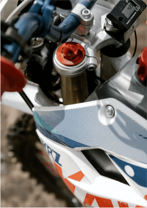 Motos